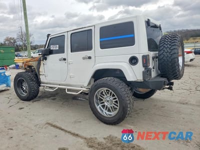 Drugie zdjęcie samochodu z przodu: 2013 JEEP WRANGLER UNLIMITED SAHARA VIN:1C4BJWEG5DL554329 - miniatura