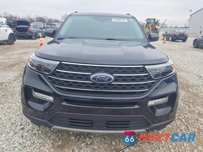 Piąte zdjęcie samochodu w środku: 2022 FORD EXPLORER XLT VIN:1FMSK8DH8NGA01229 - miniatura