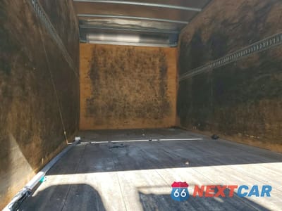 Zdjęcie 6 z 12 samochodu: 2019 ISUZU NPR HD VIN:54DC4W1B3KS807068 - miniatura