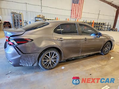 Trzecie zdjęcie samochodu z tyłu: 2023 TOYOTA CAMRY SE VIN:4T1G11BK2PU094395 - miniatura