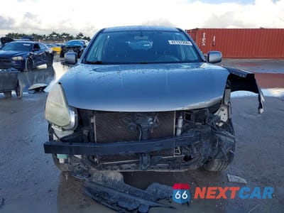 Piąte zdjęcie samochodu w środku: 2013 NISSAN ROGUE S VIN:JN8AS5MT4DW042095 - miniatura