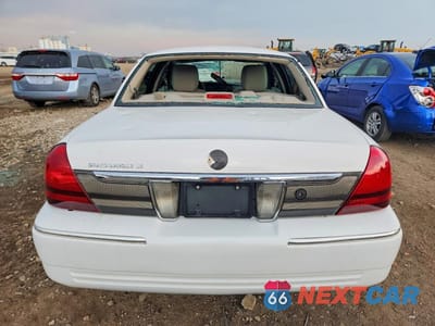 Zdjęcie 6 z 12 samochodu: 2011 MERCURY GRAND MARQUIS LS VIN:2MEBM7FV8BX600079 - miniatura