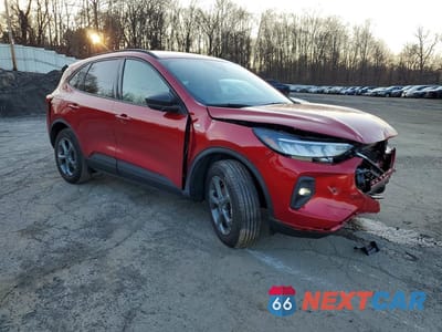 Czwarte zdjęcie samochodu z boku: 2025 FORD ESCAPE ST LINE VIN:1FMCU9MN1SUA35858 - miniatura