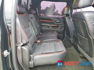 Zdjęcie 10 z 11 samochodu: 2015 GMC SIERRA K3500 DENALI VIN:1GT424E82FF646695 - miniatura