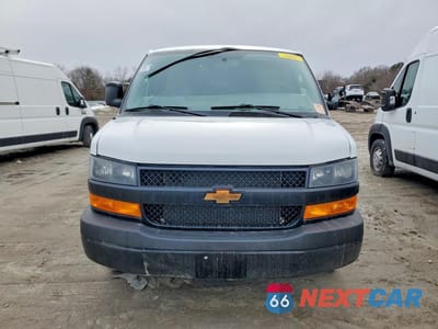 Piąte zdjęcie samochodu w środku: 2019 CHEVROLET EXPRESS G2500 VIN:1GCWGAF17K1249615 - miniatura