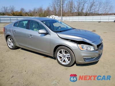Czwarte zdjęcie samochodu z boku: 2015 VOLVO S60 PREMIER VIN:YV126MFK0F2337461 - miniatura
