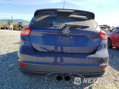 Zdjęcie 6 z 12 samochodu: 2016 FORD FOCUS 4D SE VIN:1FADP3L93GL209434 - miniatura