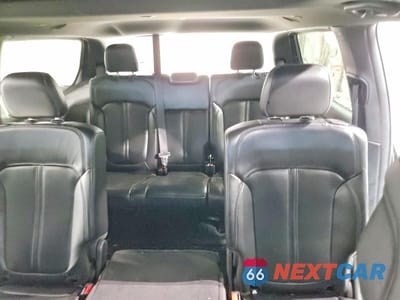 Zdjęcie 10 z 12 samochodu: 2022 JEEP WAGONEER SERIES I VIN:1C4SJVAT8NS206531 - miniatura