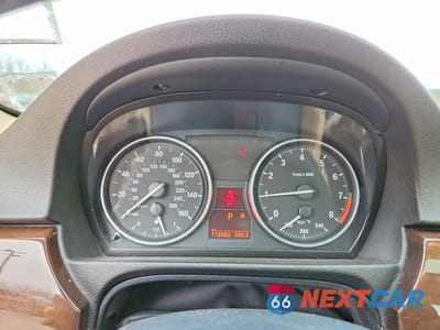 Zdjęcie 9 z 11 samochodu: 2009 BMW 328 XI VIN:WBAWC33559PU84307 - miniatura