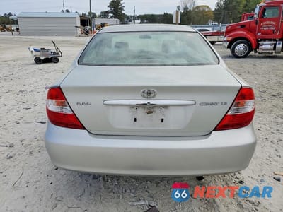 Zdjęcie 6 z 11 samochodu: 2002 TOYOTA CAMRY LE VIN:4T1BE32K12U022025 - miniatura