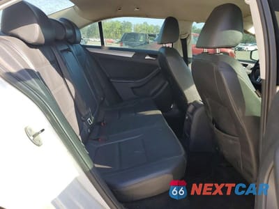 Zdjęcie 10 z 12 samochodu: 2013 VOLKSWAGEN JETTA SE VIN:3VWDP7AJ9DM207337 - miniatura