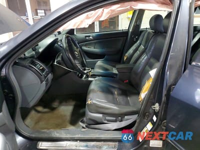 Zdjęcie 7 z 11 samochodu: 2005 HONDA ACCORD EX VIN:1HGCM66815A030838 - miniatura