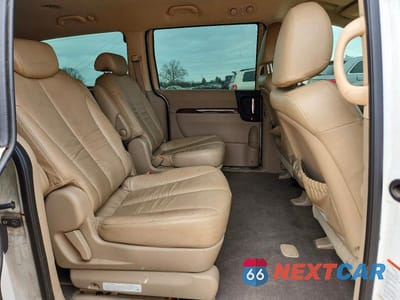 Zdjęcie 11 z 14 samochodu: 2008 HYUNDAI ENTOURAGE GLS VIN:KNDMC233386053102 - miniatura