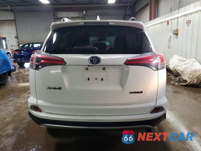 Zdjęcie 6 z 12 samochodu: 2018 TOYOTA RAV4 HYBRID LE VIN:JTMRJREV0JD216146 - miniatura