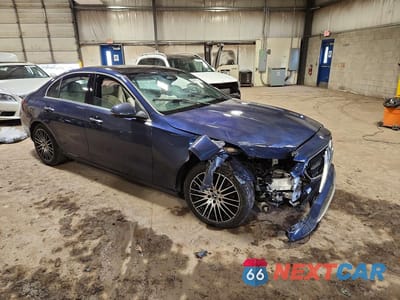 Czwarte zdjęcie samochodu z boku: 2024 MERCEDES-BENZ C 300 4MATIC VIN:W1KAF4HB3RR211935 - miniatura