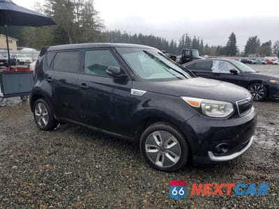 Czwarte zdjęcie samochodu z boku: 2017 KIA SOUL EV BASE VIN:KNDJP3AE7H7018610 - miniatura