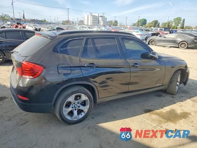 Trzecie zdjęcie samochodu z tyłu: 2014 BMW X1 SDRIVE28I VIN:WBAVM1C59EVW56471 - miniatura