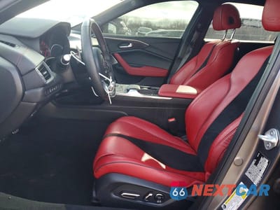 Zdjęcie 7 z 11 samochodu: 2023 ACURA TLX TYPE S VIN:19UUB7F06PY000304 - miniatura