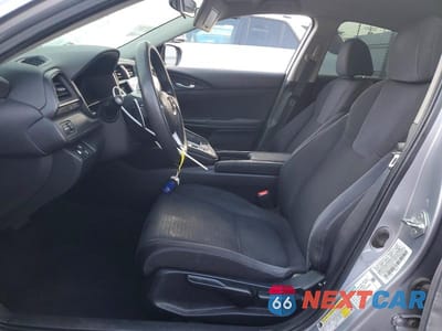 Zdjęcie 7 z 11 samochodu: 2019 HONDA INSIGHT EX VIN:19XZE4F57KE005242 - miniatura