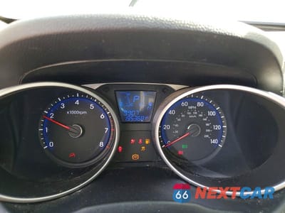 Zdjęcie 9 z 12 samochodu: 2015 HYUNDAI TUCSON SE VIN:KM8JU3AG0FU085277 - miniatura