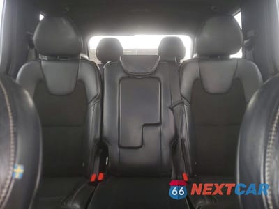 Zdjęcie 10 z 13 samochodu: 2017 VOLVO XC90 T8 VIN:YV4BC0PMXH1181443 - miniatura