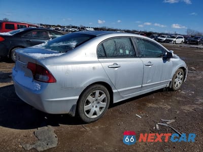 Trzecie zdjęcie samochodu z tyłu: 2009 HONDA CIVIC LX VIN:1HGFA16579L018914 - miniatura