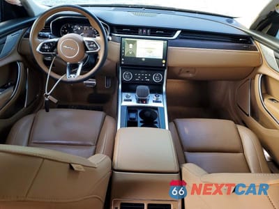 Zdjęcie 8 z 12 samochodu: 2023 JAGUAR XF SE VIN:SAJBG4FX7PCY93312 - miniatura