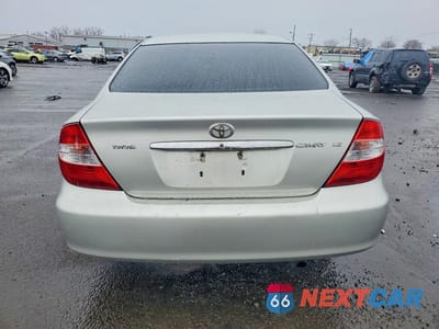 Zdjęcie 6 z 12 samochodu: 2003 TOYOTA CAMRY LE VIN:4T1BE32K23U786788 - miniatura