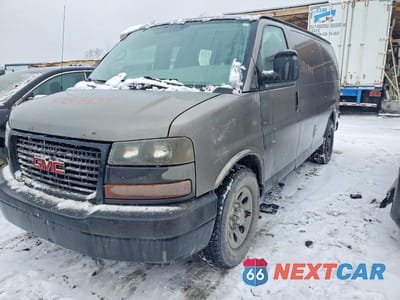2012 GMC SAVANA G1500 1GTS7AFX7C1130452 - główne zdjęcie licytacji z USA - miniatura