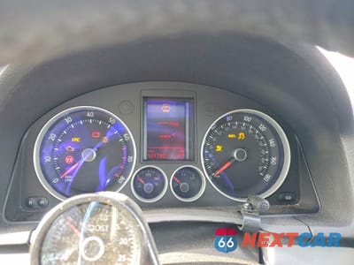 Zdjęcie 9 z 12 samochodu: 2006 VOLKSWAGEN NEW GTI VIN:WVWEV71K16W159888 - miniatura