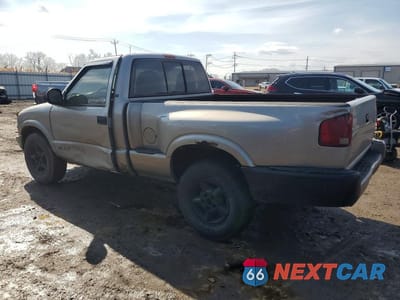 Drugie zdjęcie samochodu z przodu: 2000 CHEVROLET S TRUCK S10 VIN:1GCDT14W8Y8205690 - miniatura