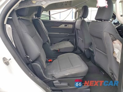 Zdjęcie 11 z 12 samochodu: 2025 FORD EXPLORER ACTIVE VIN:1FMUK8DH3SGC27991 - miniatura