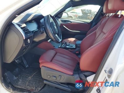 Zdjęcie 7 z 12 samochodu: 2024 BMW X4 XDRIVE30I VIN:5UX33DT02R9W01120 - miniatura