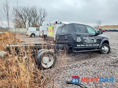 Trzecie zdjęcie samochodu z tyłu: 2025 RAM 5500 VIN:3C7WRNEL9SG571598 - miniatura