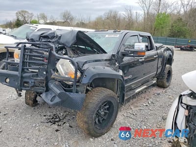 2016 GMC SIERRA K2500 SLT 1GT12TE85GF117871 - główne zdjęcie licytacji z USA - miniatura