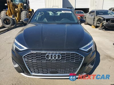 Piąte zdjęcie samochodu w środku: 2023 AUDI A3 PREMIUM VIN:WAUAUDGYXPA099410 - miniatura