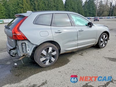 Trzecie zdjęcie samochodu z tyłu: 2024 VOLVO XC60 PLUS VIN:YV4H60DL8R1766827 - miniatura