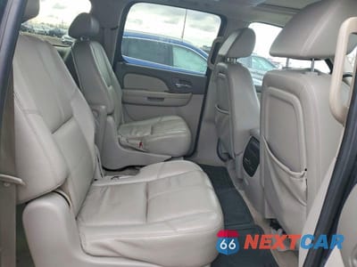 Zdjęcie 11 z 12 samochodu: 2008 GMC YUKON XL K1500 VIN:1GKFK16378R189561 - miniatura