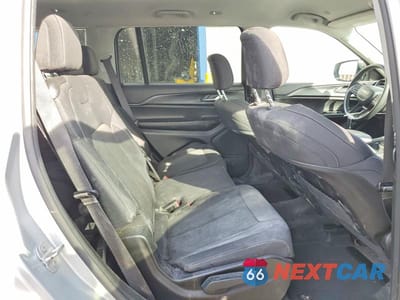 Zdjęcie 10 z 12 samochodu: 2023 JEEP GRAND CHEROKEE L LAREDO VIN:1C4RJKAG6P8805119 - miniatura
