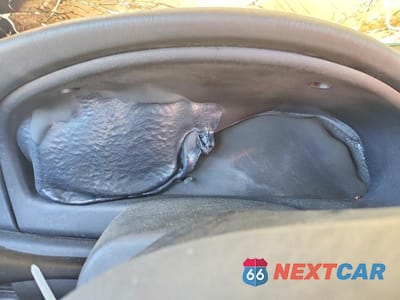 Zdjęcie 9 z 11 samochodu: 2005 NISSAN SENTRA 1.8 VIN:3N1CB51D35L520390 - miniatura