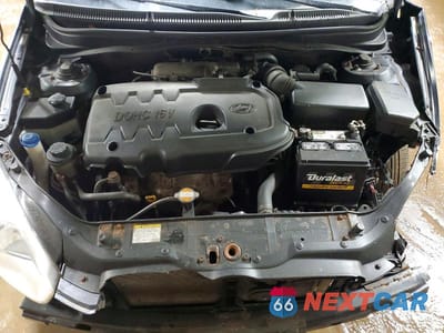 Zdjęcie 11 z 12 samochodu: 2008 HYUNDAI ACCENT GS VIN:KMHCM36C38U084139 - miniatura