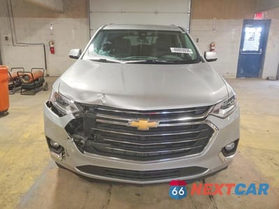 Piąte zdjęcie samochodu w środku: 2019 CHEVROLET TRAVERSE PREMIER VIN:1GNERKKW6KJ141796 - miniatura
