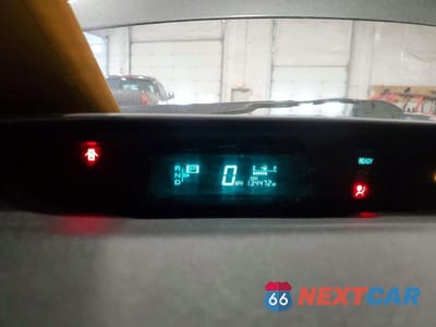 Zdjęcie 9 z 11 samochodu: 2007 TOYOTA PRIUS TOURING VIN:JTDKB20U773277089 - miniatura