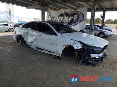 Czwarte zdjęcie samochodu z boku: 2025 BMW M5 VIN:WBS83FK01SCT27933 - miniatura