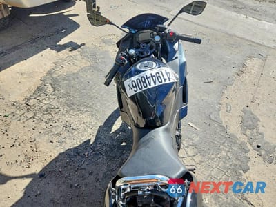 Zdjęcie 6 z 8 samochodu: 2024 KAWASAKI EX500 H VIN:ML5EXGH1XRDA20041 - miniatura