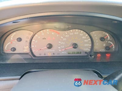 Zdjęcie 9 z 12 samochodu: 2003 TOYOTA SEQUOIA SR5 VIN:5TDBT44A23S155435 - miniatura