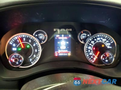 Zdjęcie 9 z 11 samochodu: 2024 RAM 2500 BIG HORN VIN:3C6UR5DJ1RG400348 - miniatura