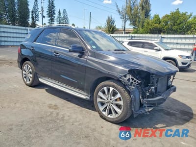 Czwarte zdjęcie samochodu z boku: 2018 MERCEDES-BENZ GLE 350 4MATIC VIN:4JGDA5HB0JB063828 - miniatura