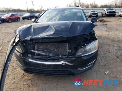 Piąte zdjęcie samochodu w środku: 2016 VOLVO V60 T5 PREMIER VIN:YV140MEK1G1302205 - miniatura