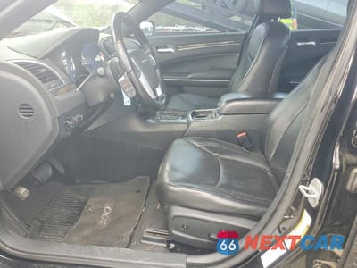 Zdjęcie 7 z 11 samochodu: 2011 CHRYSLER 300C VIN:2C3CA6CT1BH595382 - miniatura